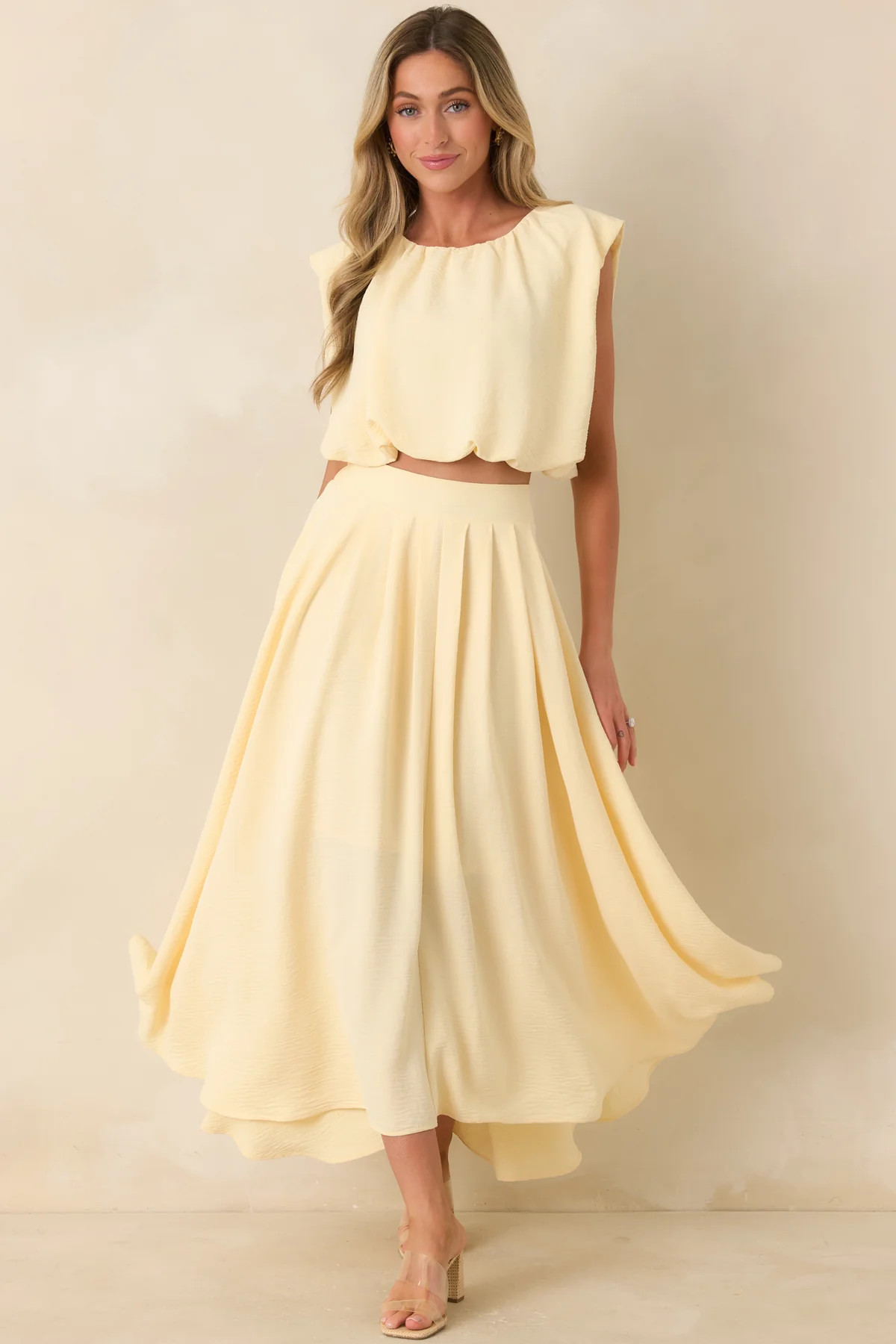 Ebb and Flow Light Yellow Blouson Crop Top | Red Dress