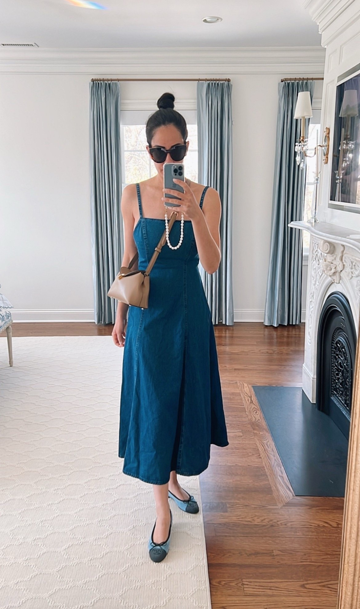 Denim dress for spring and summer with new crossbody that turns into a clutch bag! Toteme crossbody, Chanel flats, denim dress

#LTKStyleTip #LTKSeasonal #LTKFindsUnder100

#LTKFindsUnder100 #LTKStyleTip #LTKSeasonal