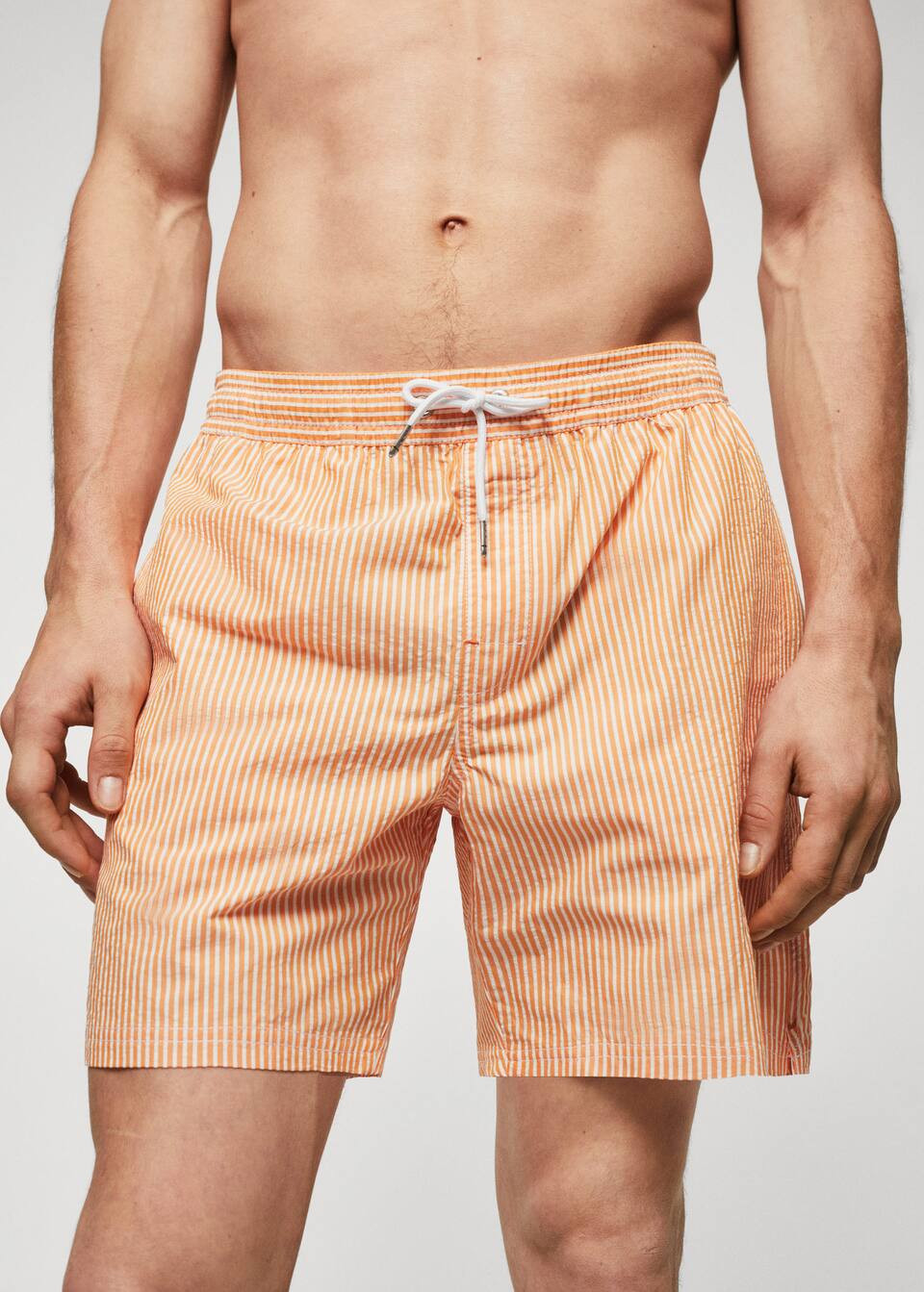 Badeshorts mit Streifenmuster | MANGO (DE)