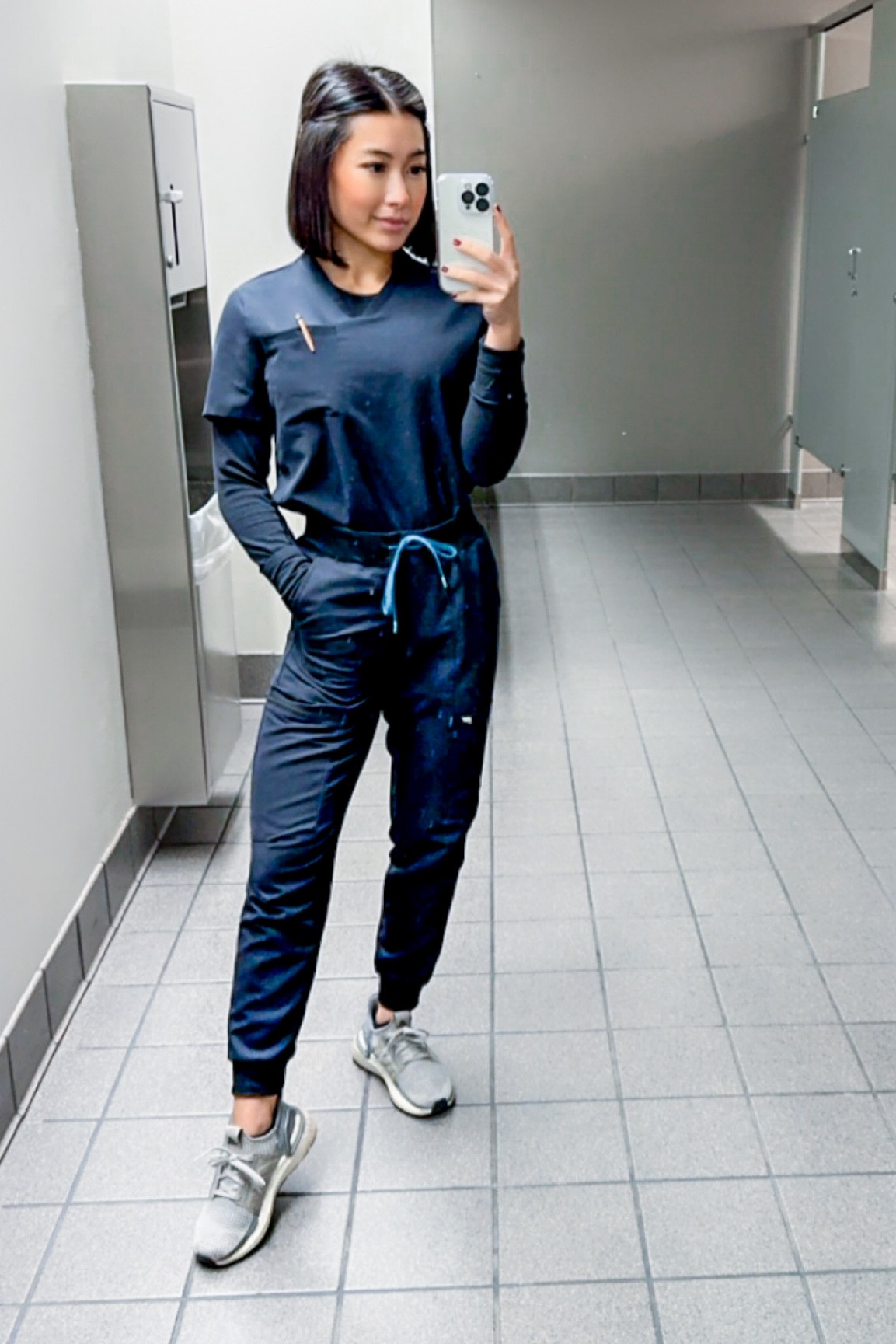 Fabletics vital 1 pocket scrub top- size XS, TTS

FABLETICS on call jogger scrubs pants- XXS petite, TTS

Work wear 
Work outfit
Medical scrubs
Nurse
Medical
Hospital
Comfy work
WFH
Lounge
Black outfit
Matching sets

#LTKfindsunder50 #LTKworkwear #LTKstyletip