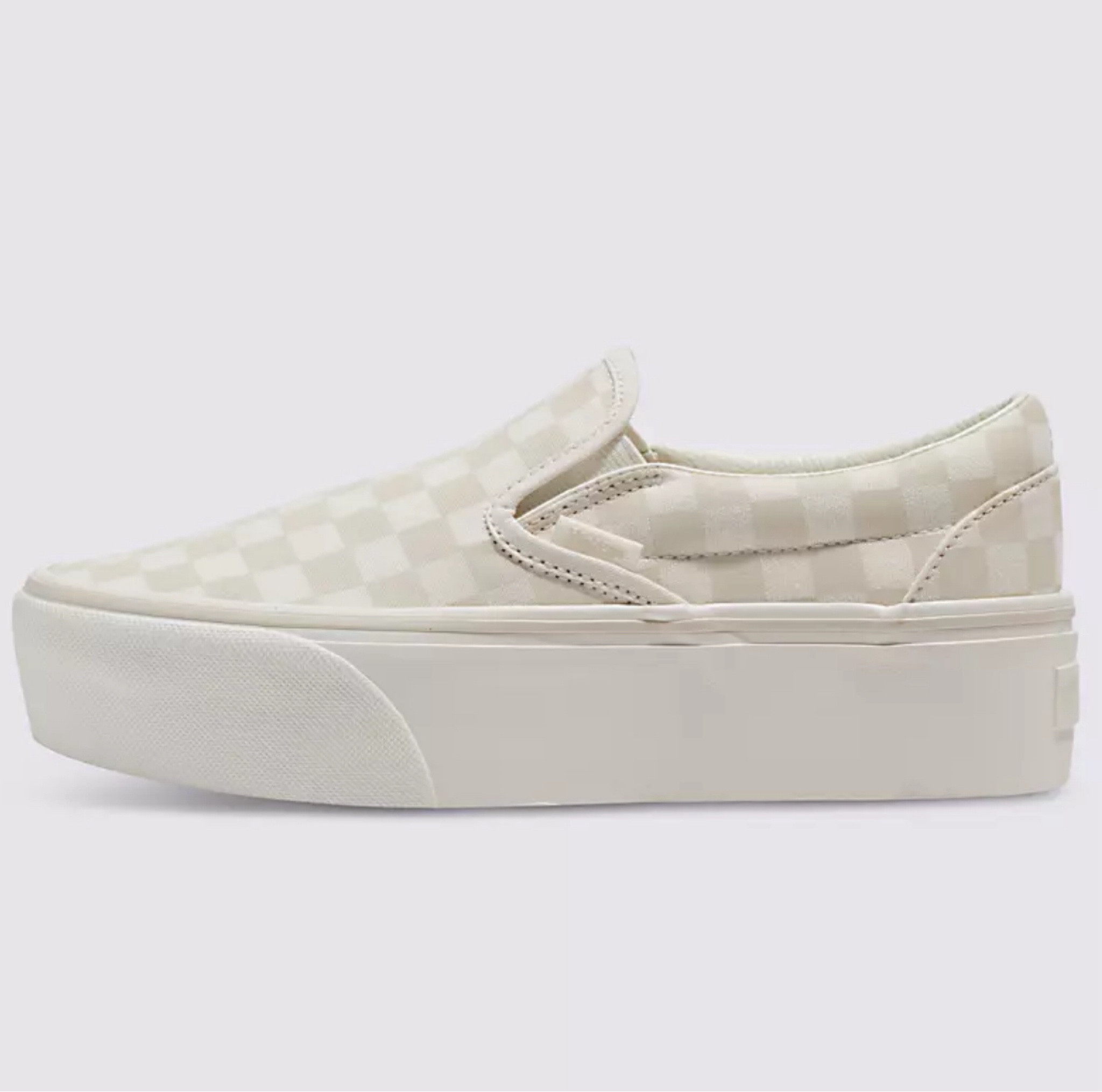 Ordered a new pair of vans in a size 6.5 I love this platforms style 



#LTKSeasonal #LTKfamily