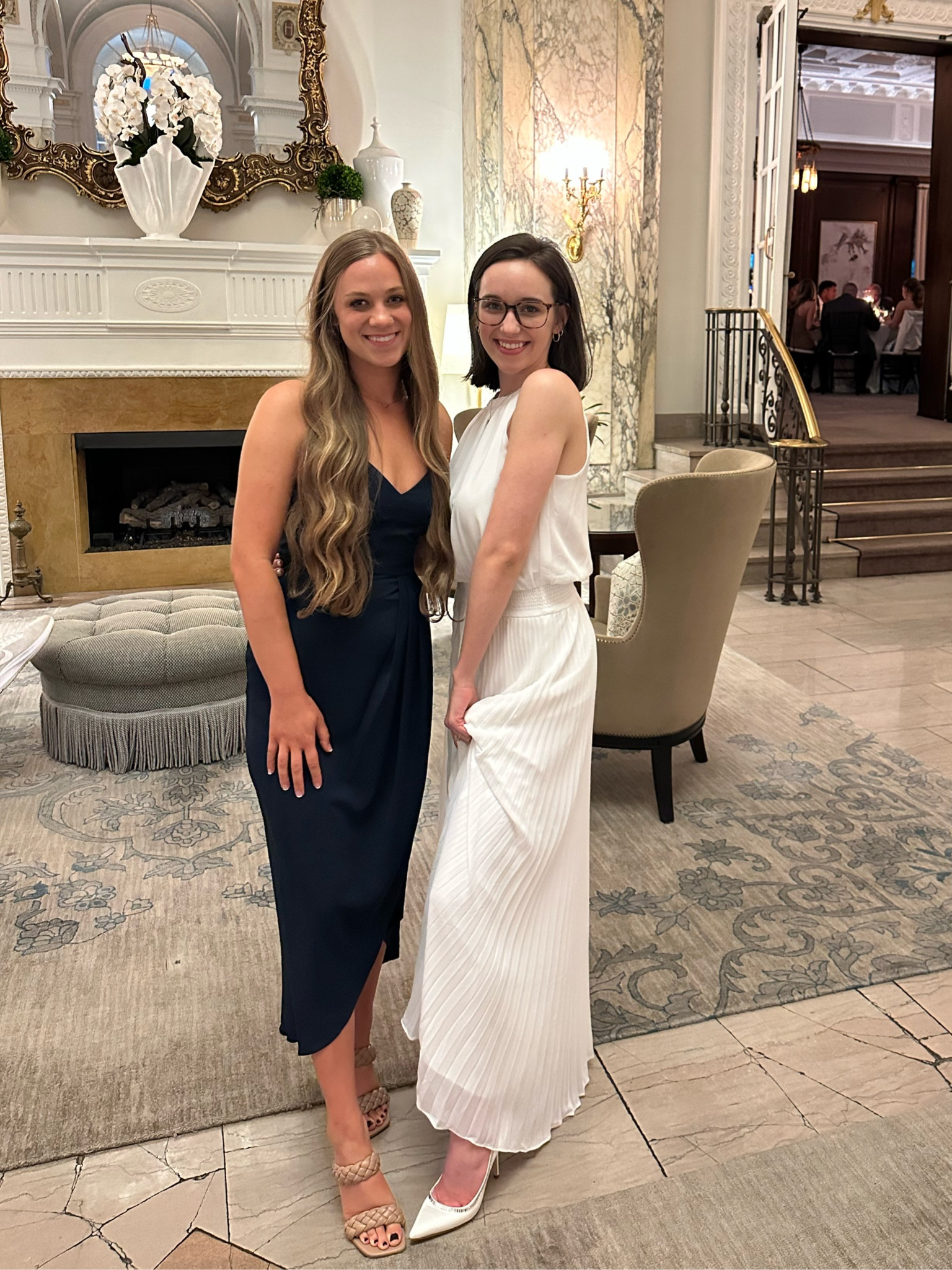 Rehearsal dinner outfit as a bridesmaid 👯‍♀️ very flattering Lulus dress in navy , wearing size XS

#LTKSpringSale #LTKwedding #LTKSeasonal