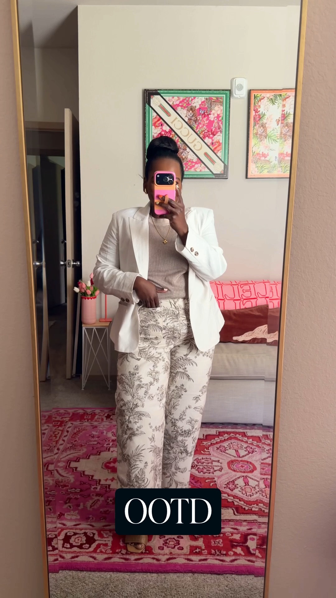 Loved my ootd / hate that my pants are just about sold out but linked more of my favorite Palmer pants for yall! 

Summer workwear / business casual workwear / womens style / love loft / white linen blazer

#LTKgrwm #LTKootd #LTKWorkwear