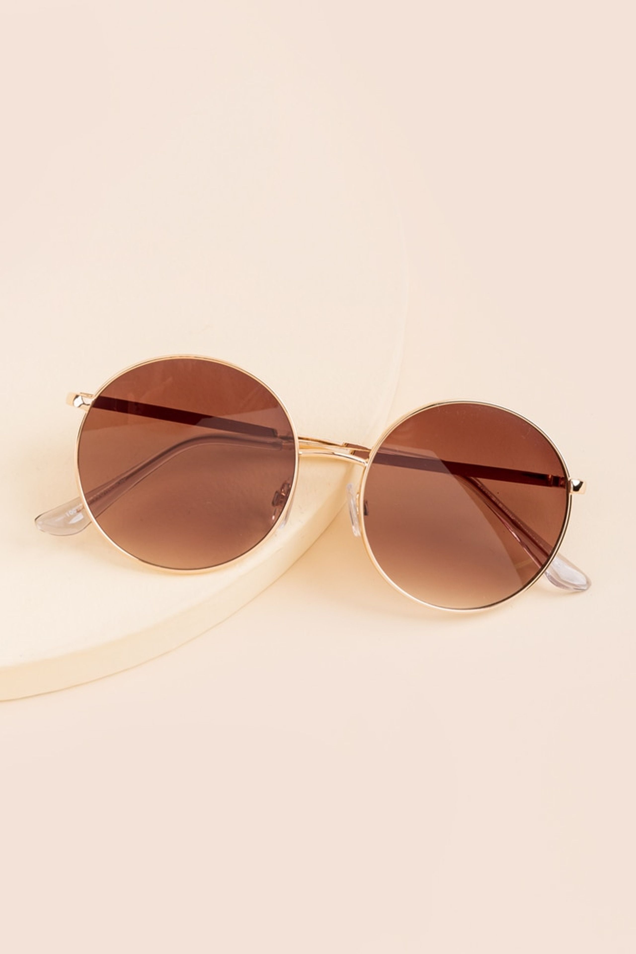 Lexi Oversized Round Sunglasses | Francesca's