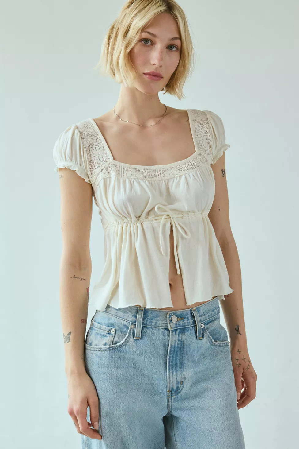 Kimchi Blue Lulu Lace-Trim Babydoll Flyaway Blouse | Urban Outfitters (US and RoW)
