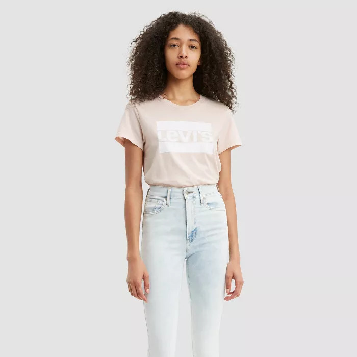 Levi's® Women's Perfect Short Sleeve Crewneck Graphic T-Shirt | Target