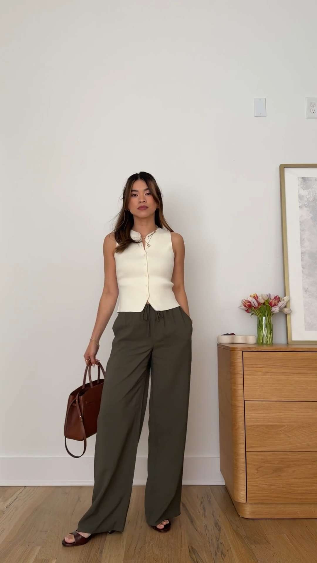 Sizing info:
•Top size XS
•Bottoms size 2XS short

petite fashion, get dressed with me, outfit inspiration, ootd, nashville outfit, Nashville influencer, petite style, vacation style, casual outfits, mom style, petite pants, spring outfits, spring outfit info, spring pants, spring outfit idea, spring top, spring bag, spring shoes, 
@Aritzia 
 

#LTKootd #LTKmomlife #LTKPetite