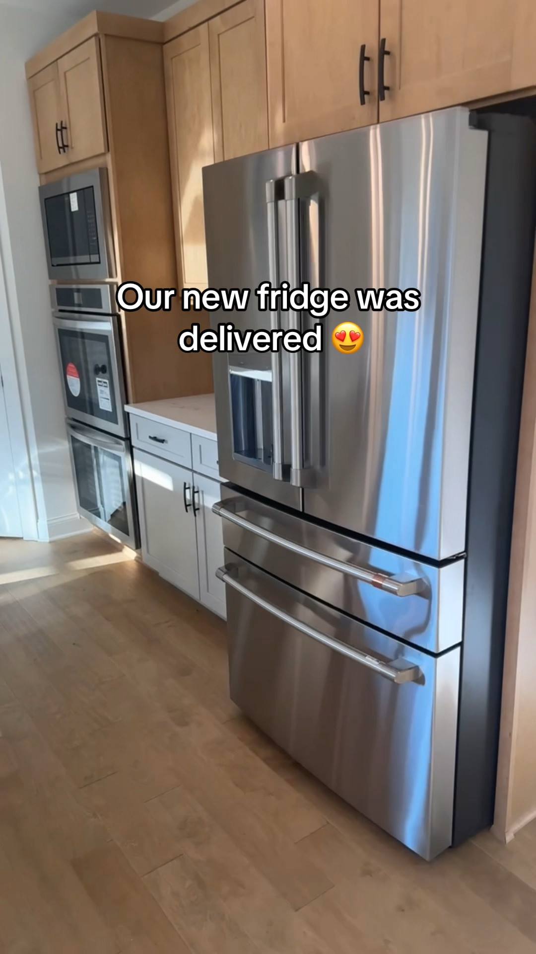 I am in LOVE with this Cafe fridge 😍


Make sure to click all product links and check the prices from different retailers. I included a few so you a catch all the deals in real time 🤓

#LTKSaleAlert #LTKHoliday #LTKHome