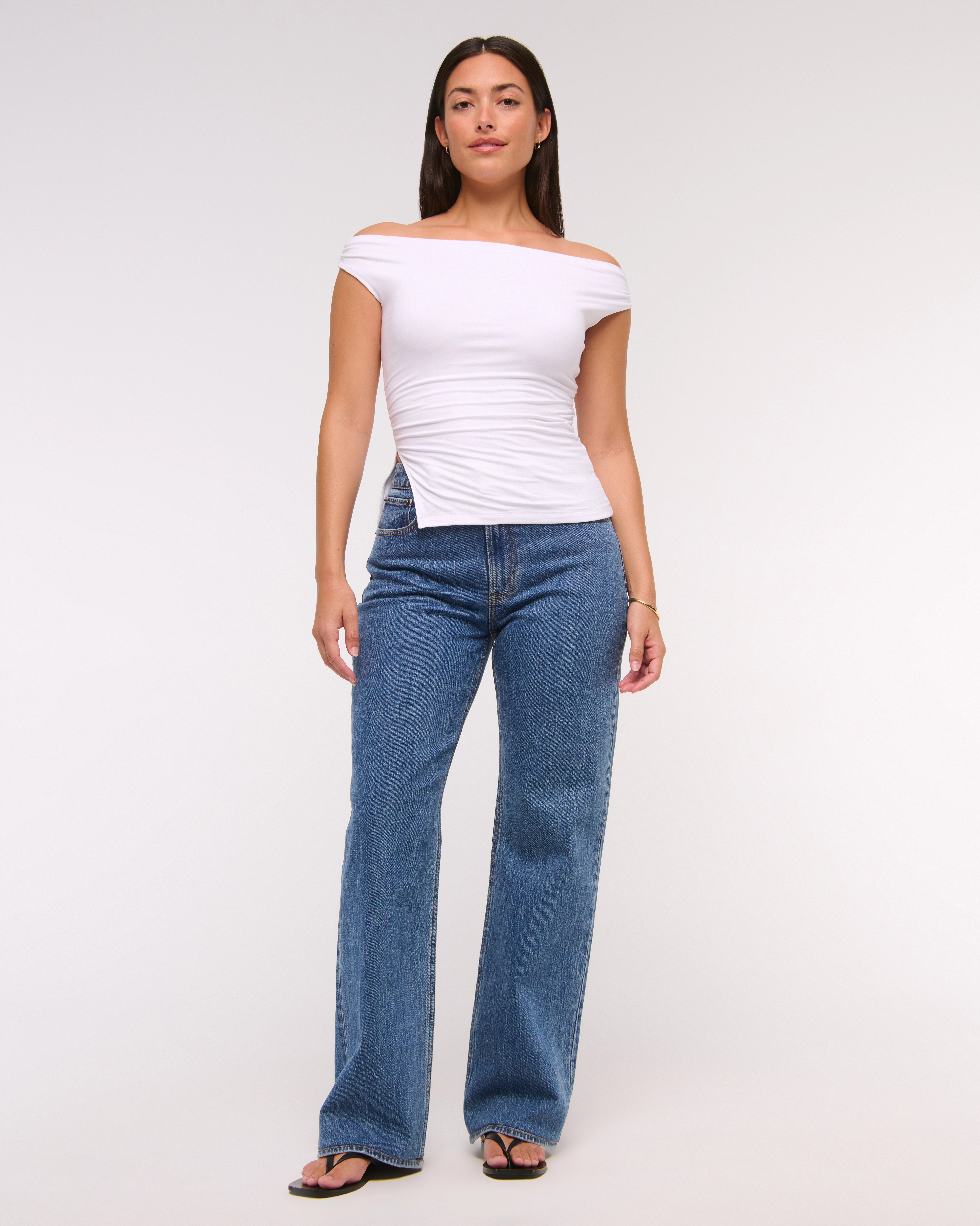 Curve Love High Rise 90s Relaxed Jean | Abercrombie & Fitch (US)