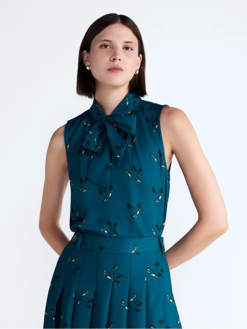Free Assembly Women's and Women's Plus Sleeveless Tie Neck Top, Sizes XS-4X | Walmart (US)