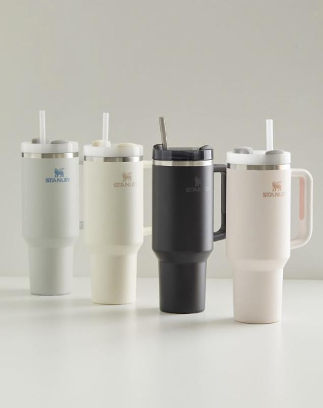 Stanley Quencher 2.0 FlowState 40 oz Tumbler | Urban Outfitters (US and RoW)