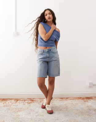 Weekday low waist knee length denim shorts in blue | ASOS | ASOS (Global)