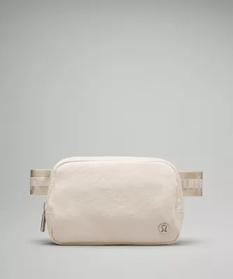Everywhere Belt Bag 1L  Wordmark | lululemon (AU)