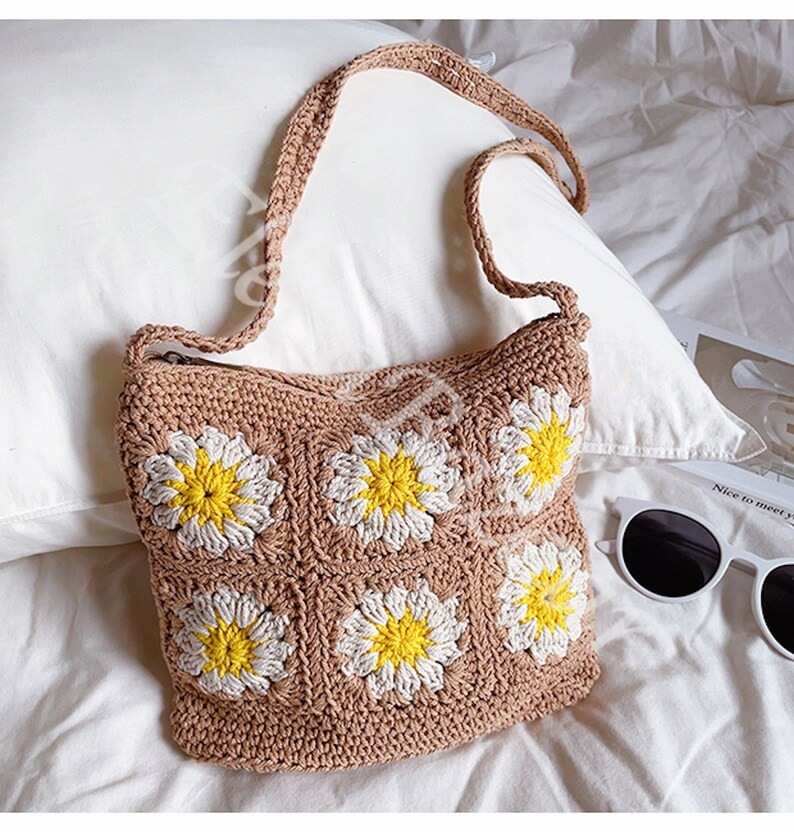 Crochet Daisy Crossbody Bag, Daisy Pouch Design, Small Size, Handmade Woven Cotton Daisy Bag, Cro... | Etsy (US)