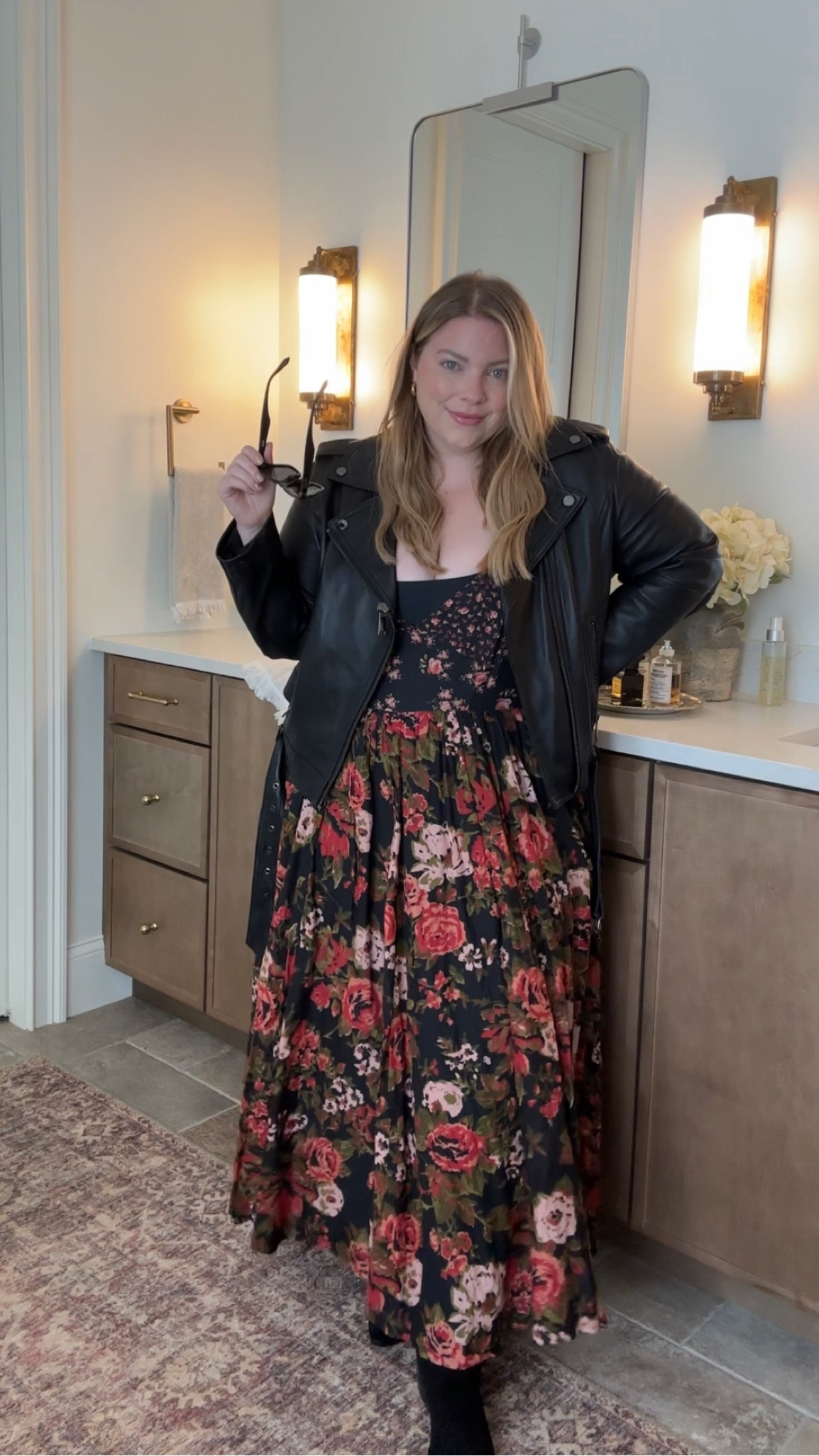 Fall transitional outfit! Loving these boots and yes they are wide calf friendly! 

#LTKshoecrush #LTKmidsize #LTKSeasonal