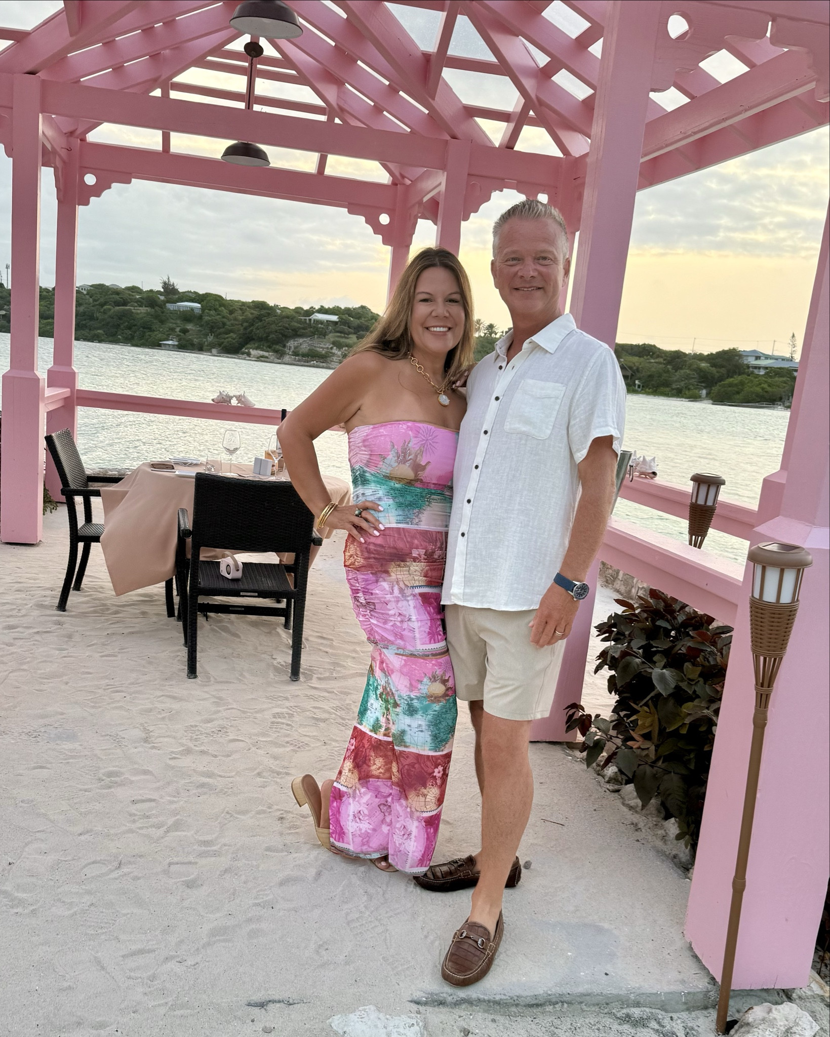 Never felt sexier than I did in this dress.*💃🏻✨
Wore this patchwork strapless number from AFRM for our anniversary dinner and let me tell you… it hugged in all the right places and gave vacation goddess energy. 🔥
It’s vibrant, flattering, and perfect for a beach date or tropical getaway.🏝️

#AFRM #VacationStyle #TropicalVibes #LTKStyle #LTKTravel #LTKFinds #InspiredLivingByLulu

#LTKTravel #LTKStyleTip #LTKSummerEdit