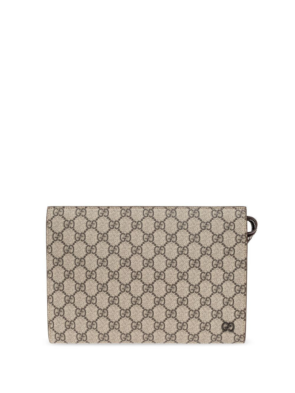 Gucci GG Supreme clutch bag - Neutrals | Farfetch Global