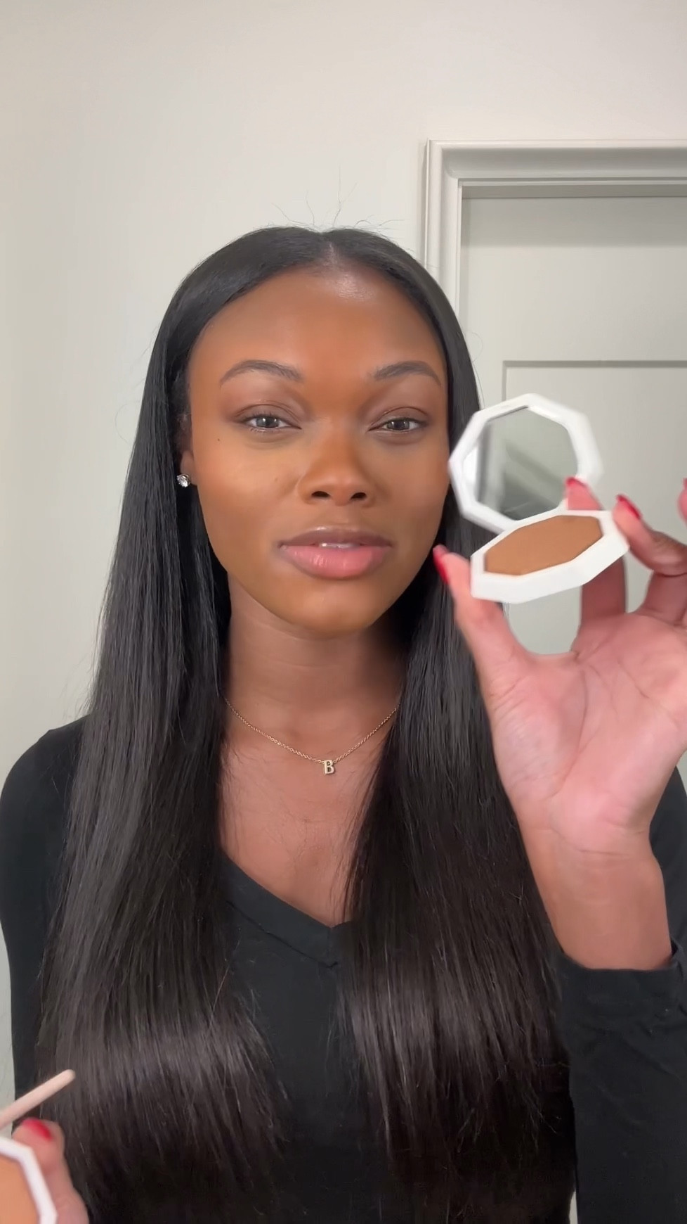 Officially obsessed with the Fenty Beauty Demi’Glow highlighter! ✨

#LTKbeauty #LTKxSephora #LTKVideo