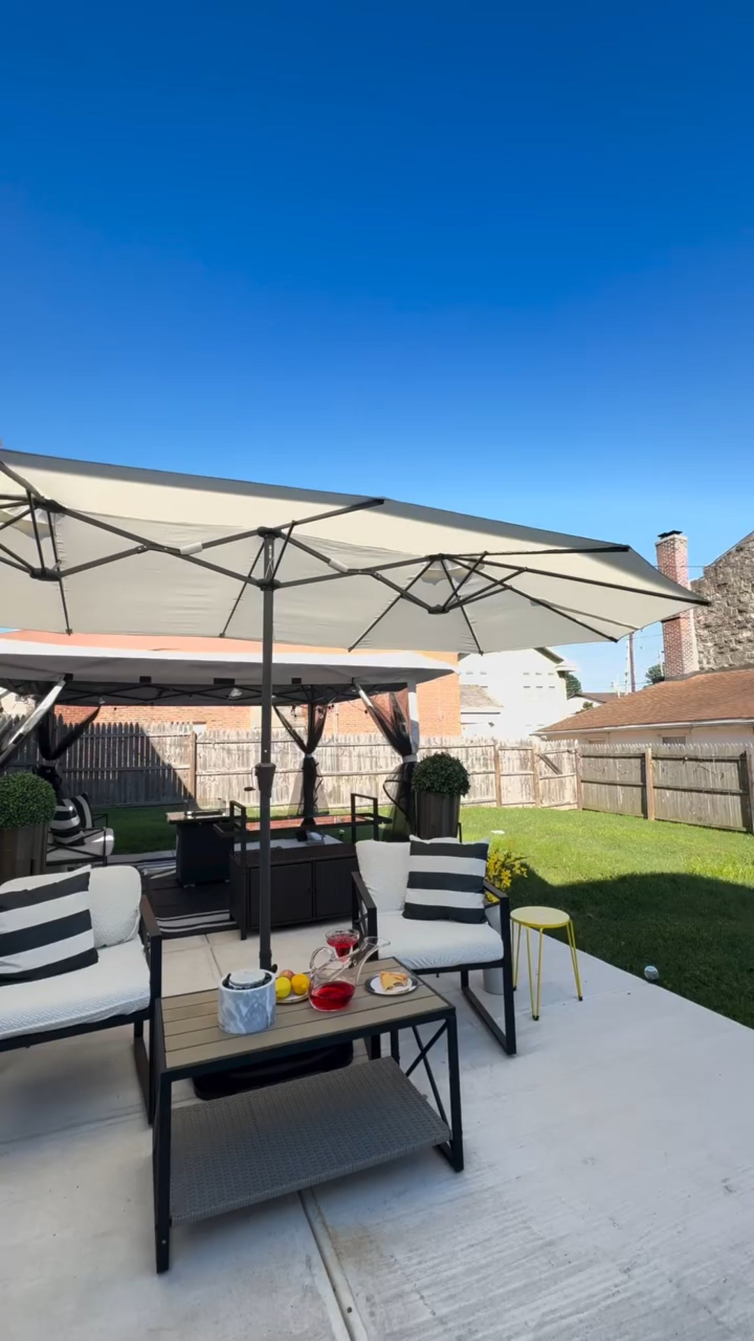 Hello IG Fam!
I wish more people knew to buy a double sided umbrella... 
It's still time to grab it while on sale until November 11, use my code MICHEL05 
and get a 5% off . 
Twice the shade, double the comfort.

if you comment the word SHOP I
send the link to your DM. 

like✨Comment✨Share✨
Follow @angedvabdecor for more inspiration 
click on my linktree to shop 🛍️
my home 🏡  #umbrella #patioumbrella #umbrella #purpleleaf #outdoorpatio #outdoors #viralvideos