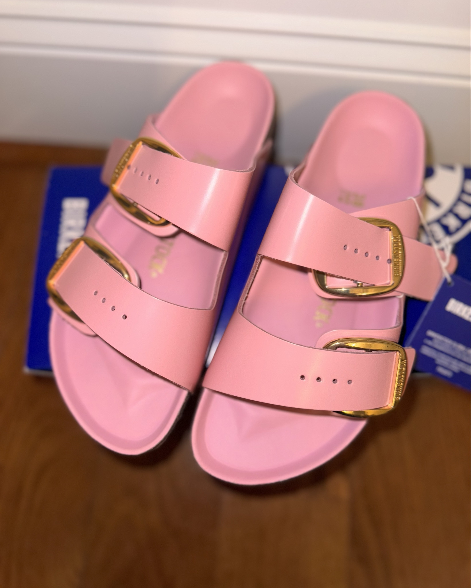 I couldn’t help myself💖 

#LTKStyleTip #LTKGiftGuide #LTKU