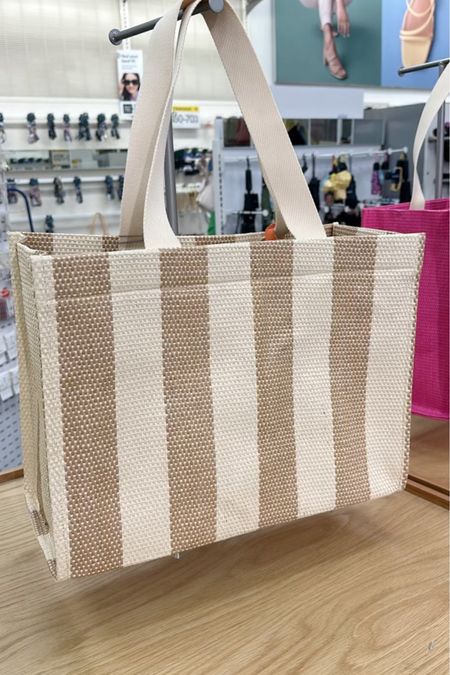 New tote bags at Target ✨ I love that these come in different colors and are the perfect size for pool days. Check these out! 

Target finds, A New Day tote bags, stripe tote bags, straw tote bag, elevated hand tote bag 