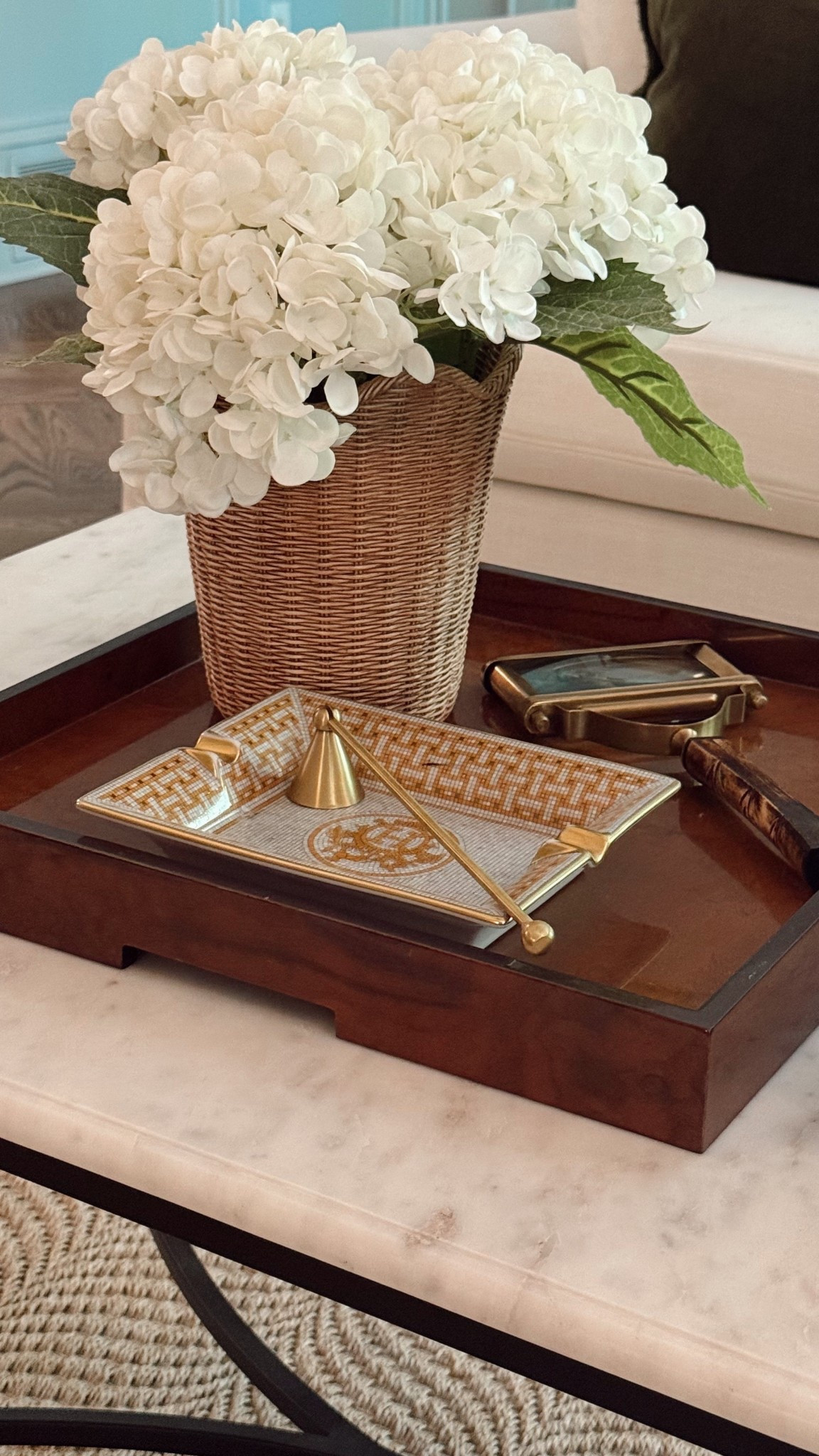 The most realistic faux hydrangeas I have ever seen! And this adorable wicker, resin vase. A few of my favorite Amazon finds 🤍