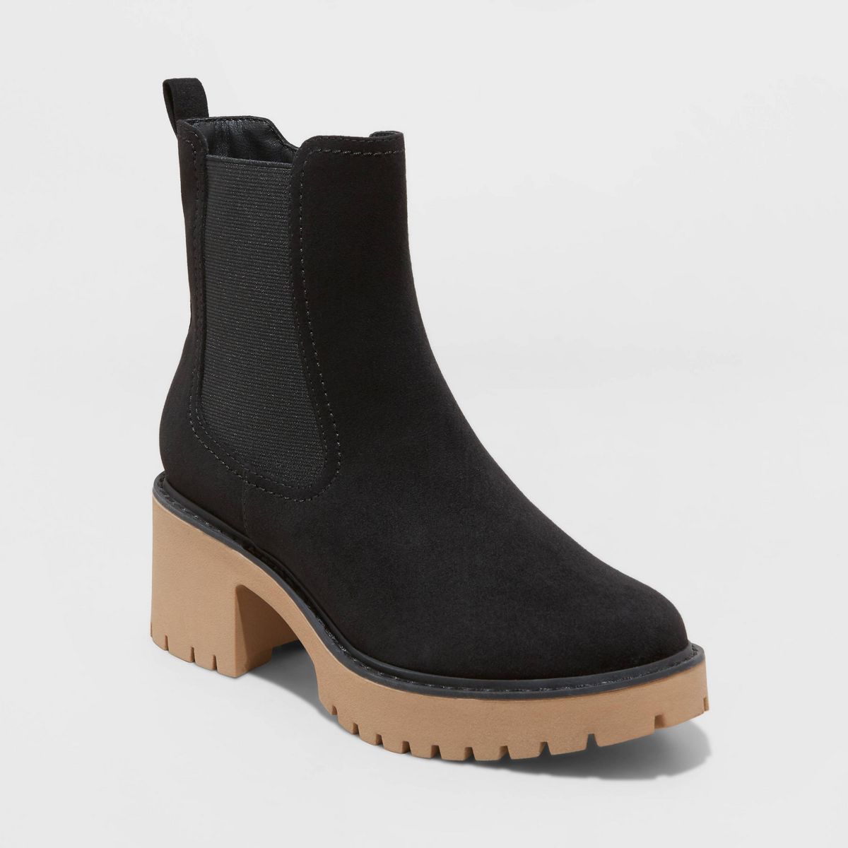 Women's Crispin Chelsea Boots - Universal Thread™ Black 7.5 | Target