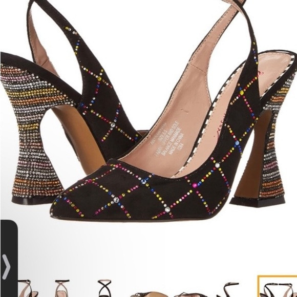 Betsey Johnson / Aniya Black Pump Multi color / Size: 8.5 | Poshmark