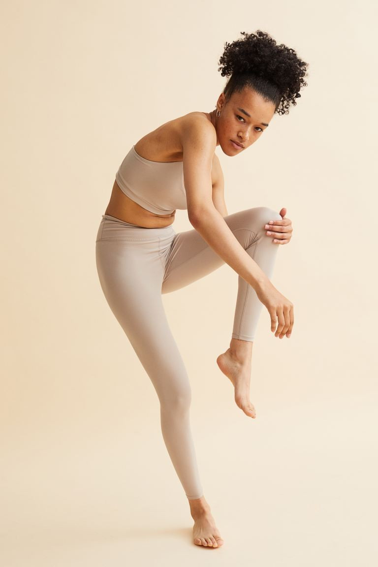 Super Soft Sports Leggings | H&M (US + CA)