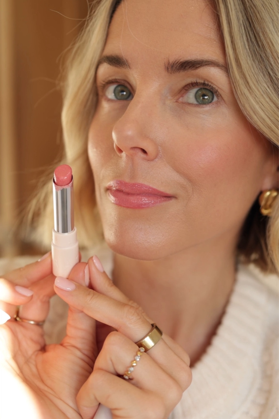 Frosty pink lip
Christmas makeup

YSL - 44
Maxfactor pencil -rosy berry
Sephora lip shine - flashing lights 

#LTKbeauty #LTKeurope #LTKuk