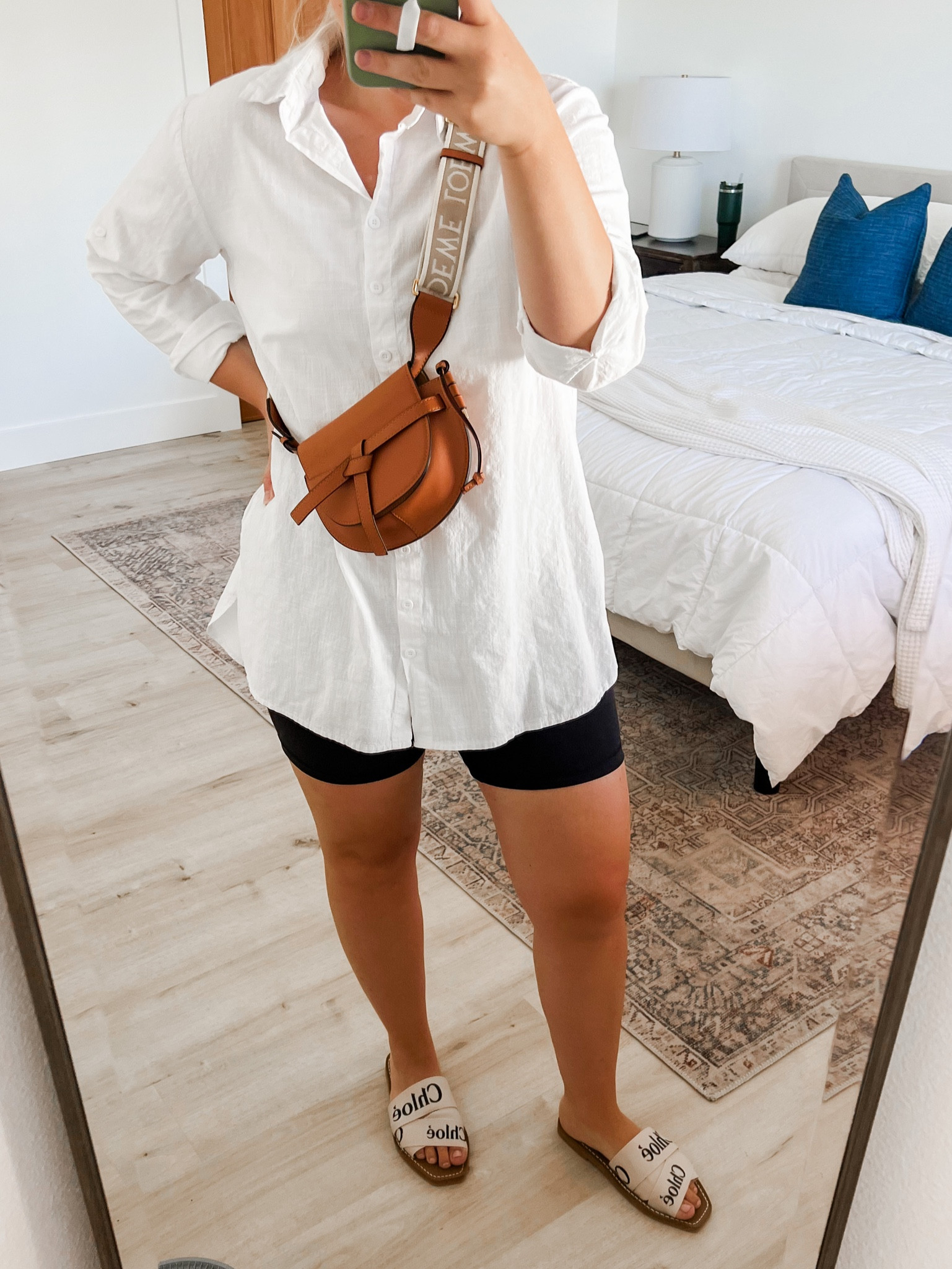 Dress up any outfit with a bag and some cute slides 

#LTKstyletip #LTKcurves #LTKunder50