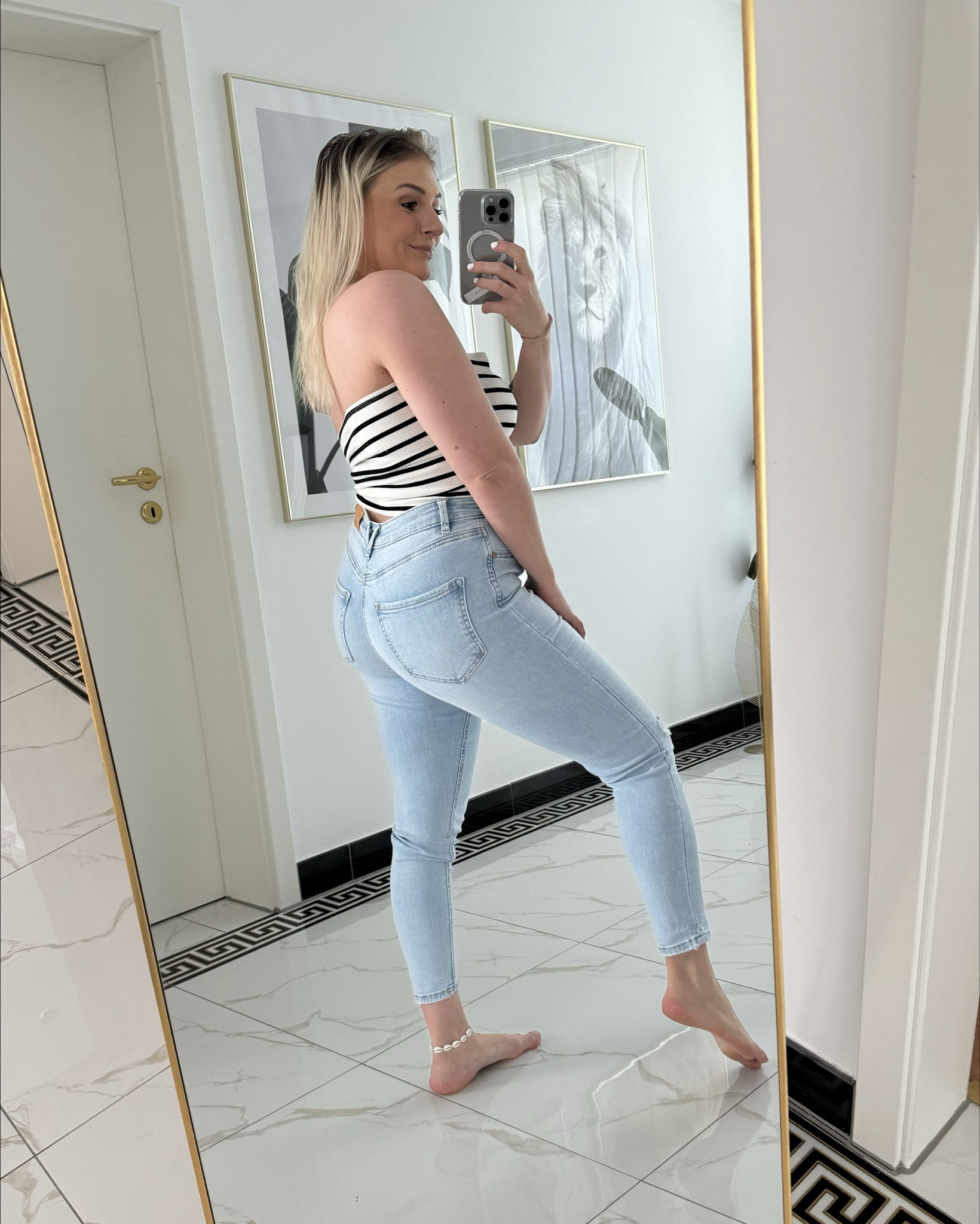 Die perfekte Jeans 😍 #stradivarius #jeans #sommer

#LTKbag #LTKdeutschland #LTKshoes