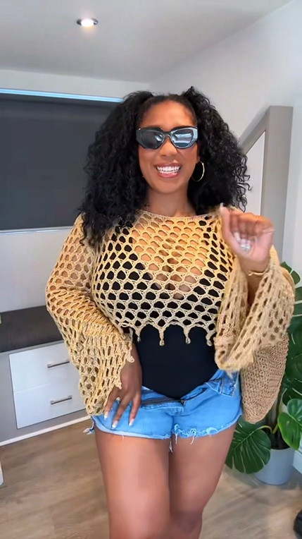 Plus size pool day outfit 🤎

#LTKootd #LTKPlusSize #LTKMidsize