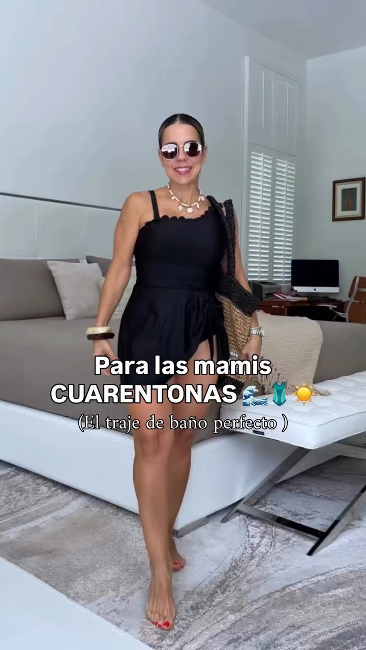 El traje de baño perfecto para mamis cuarentonas como yo .

Los quiero de todos los colores 😱🩱⛱️

Estoy usando talla S peso 125 libras y mido 5’92” , lo encontré en @amazon por menos de $37😱corre que te van a encantar , tienen varios colores y desde la talla S-XL .

📌Comenta PLAYA y te envío los detalles a tu dm 🤳
📌También te dejo los detalles en mi Amazon storefront en el link de mi perfil en la lista de Mayo

COMPÁRTELO CON TU AMIGA PARA QUE ELLA TAMBIÉN LO SEPA 🫂

#amazoninfluencer #momover40 #mamalatinaenusa #swimdress #swimsuit

#LTKU #LTKSwim #LTKTravel