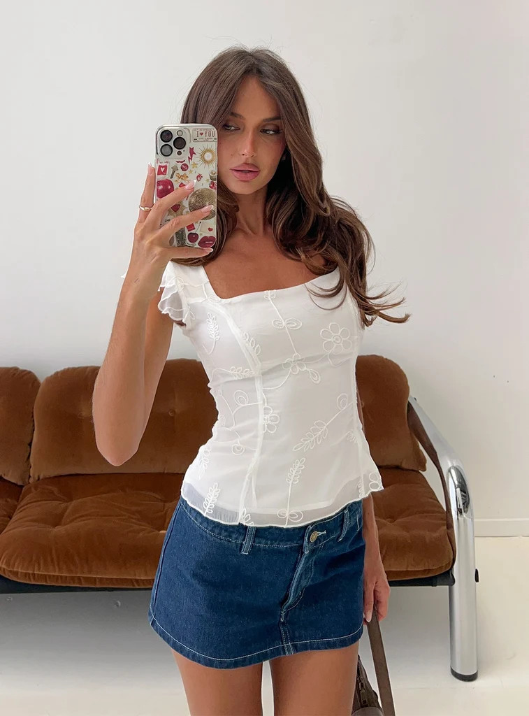 Kaelira Square Neck Frill Short Sleeve Top White | Princess Polly US