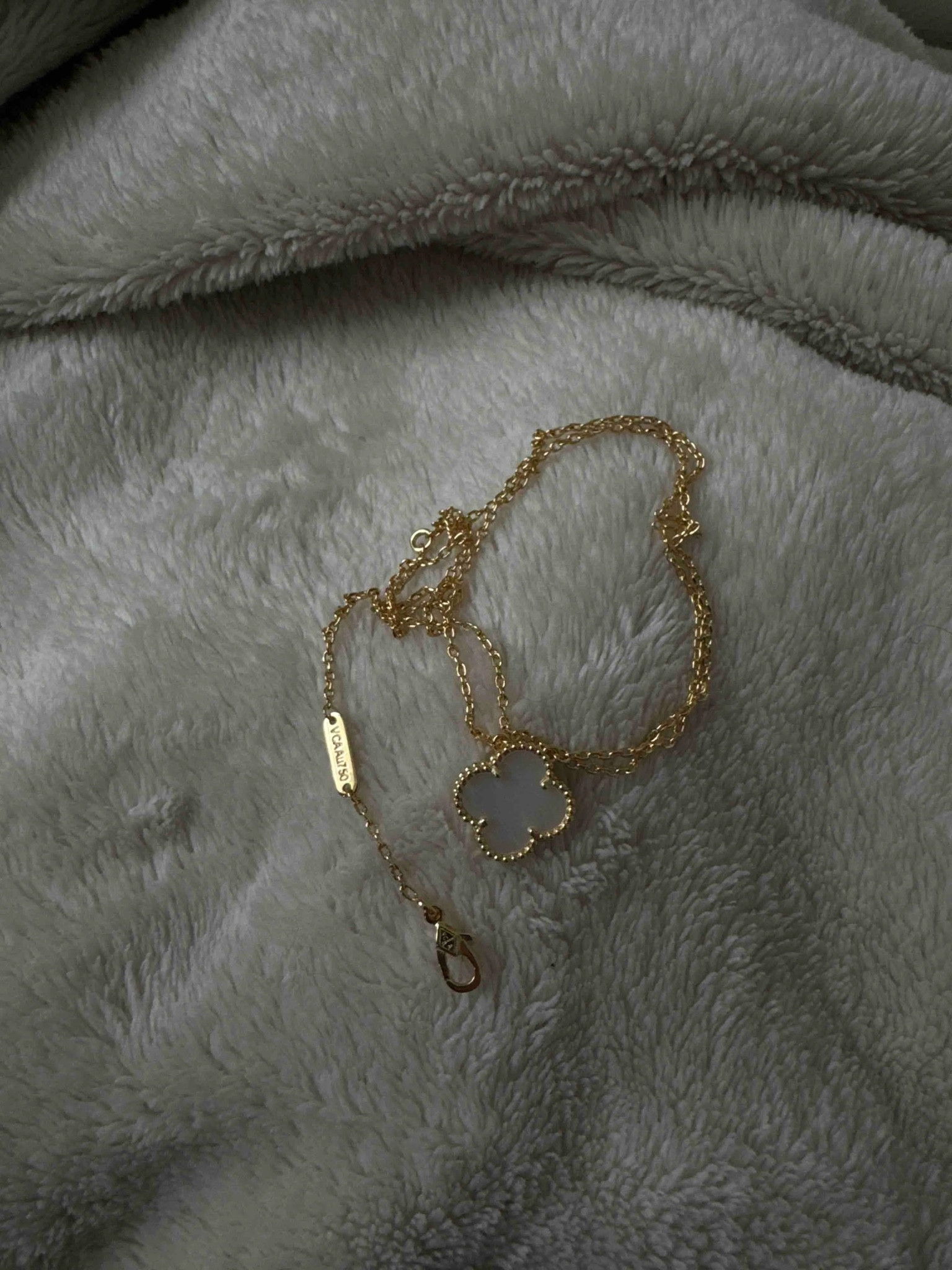 Van Cleef necklace 
#dhgate

#LTKfindsunder50 #LTKsalealert