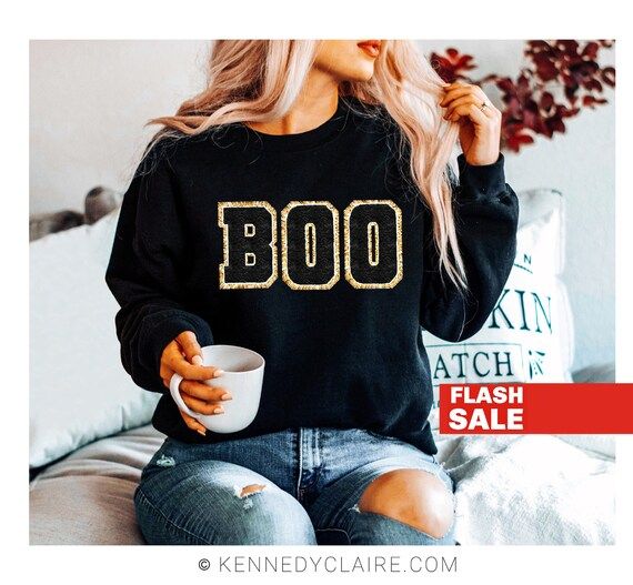 Chenille Patch Halloween Sweatshirt BOO Halloween Crewneck - Etsy | Etsy (US)