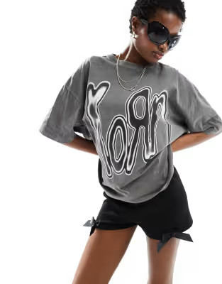 Daisy Street Korn logo t-shirt in washed grey | ASOS (Global)