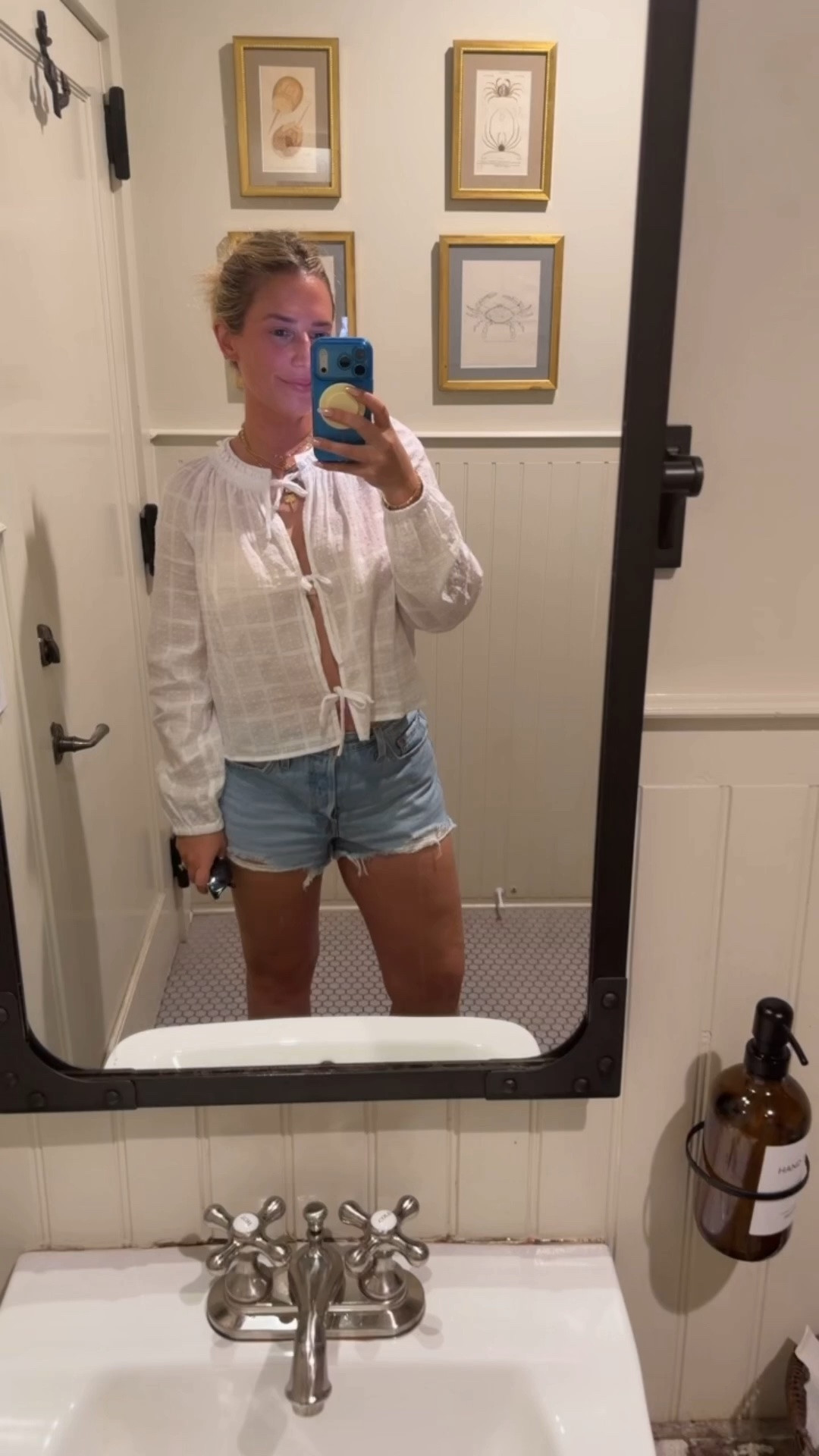 My fave top that actually goes with everything — daily edit cover from Found by Em