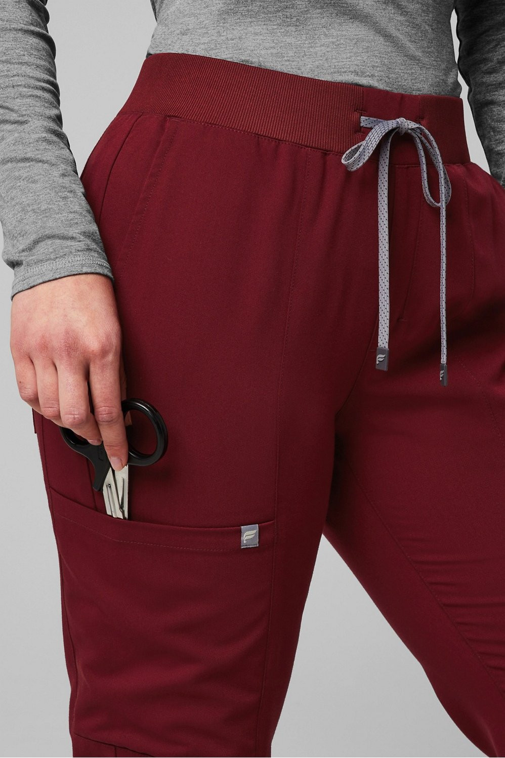 Ion Scrub Pant | Fabletics