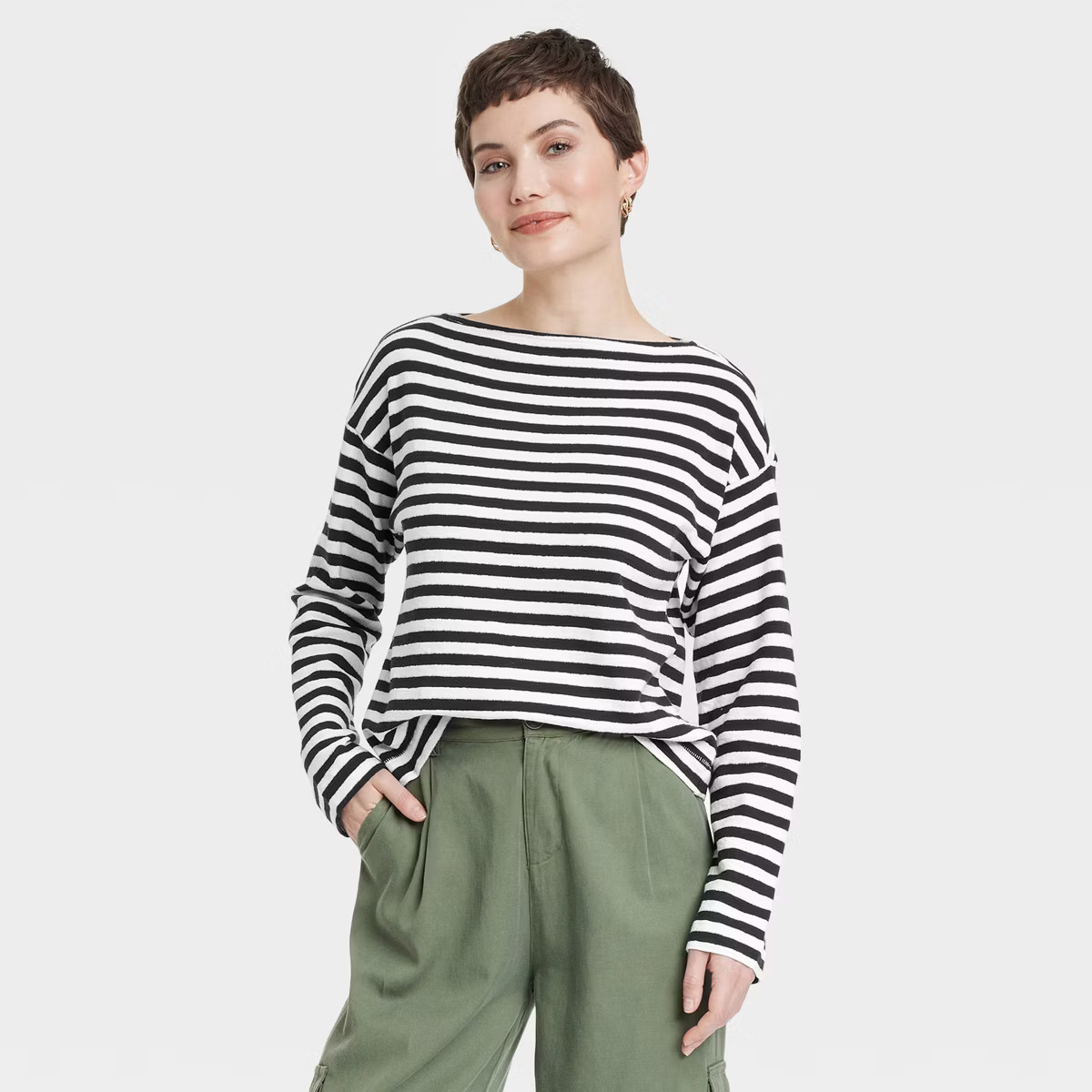 Women's Long Sleeve Boat Neck T-Shirt - Universal Thread™ | Target