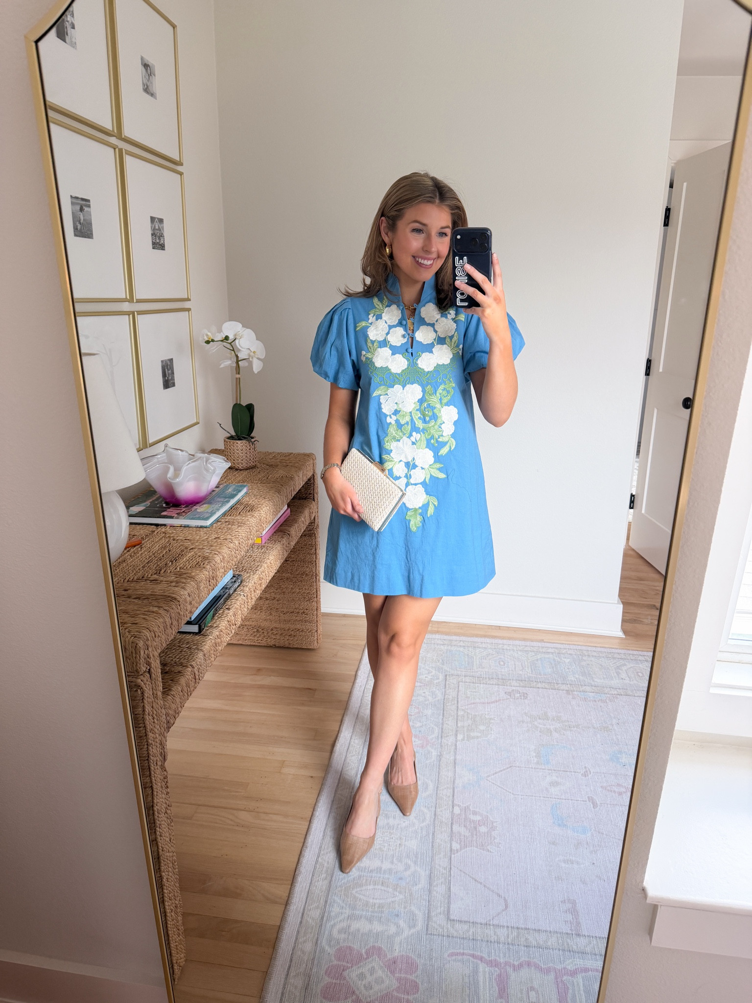 Summer outfit idea for a bridal shower or baby shower! Wearing an XS