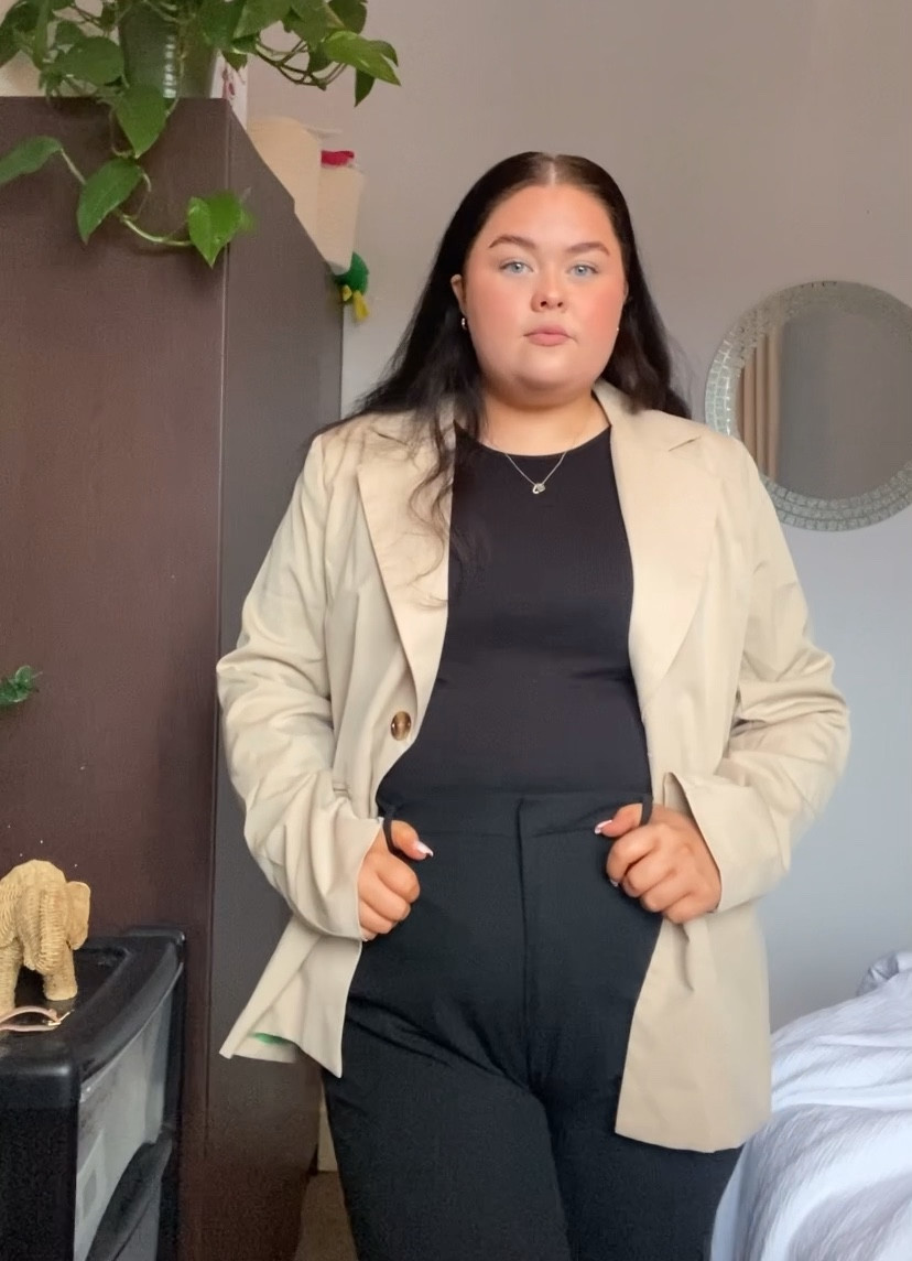 Week of teaching assistant outfits: episode 4🫶🏼 

#LTKworkwear #LTKFind #LTKstyletip