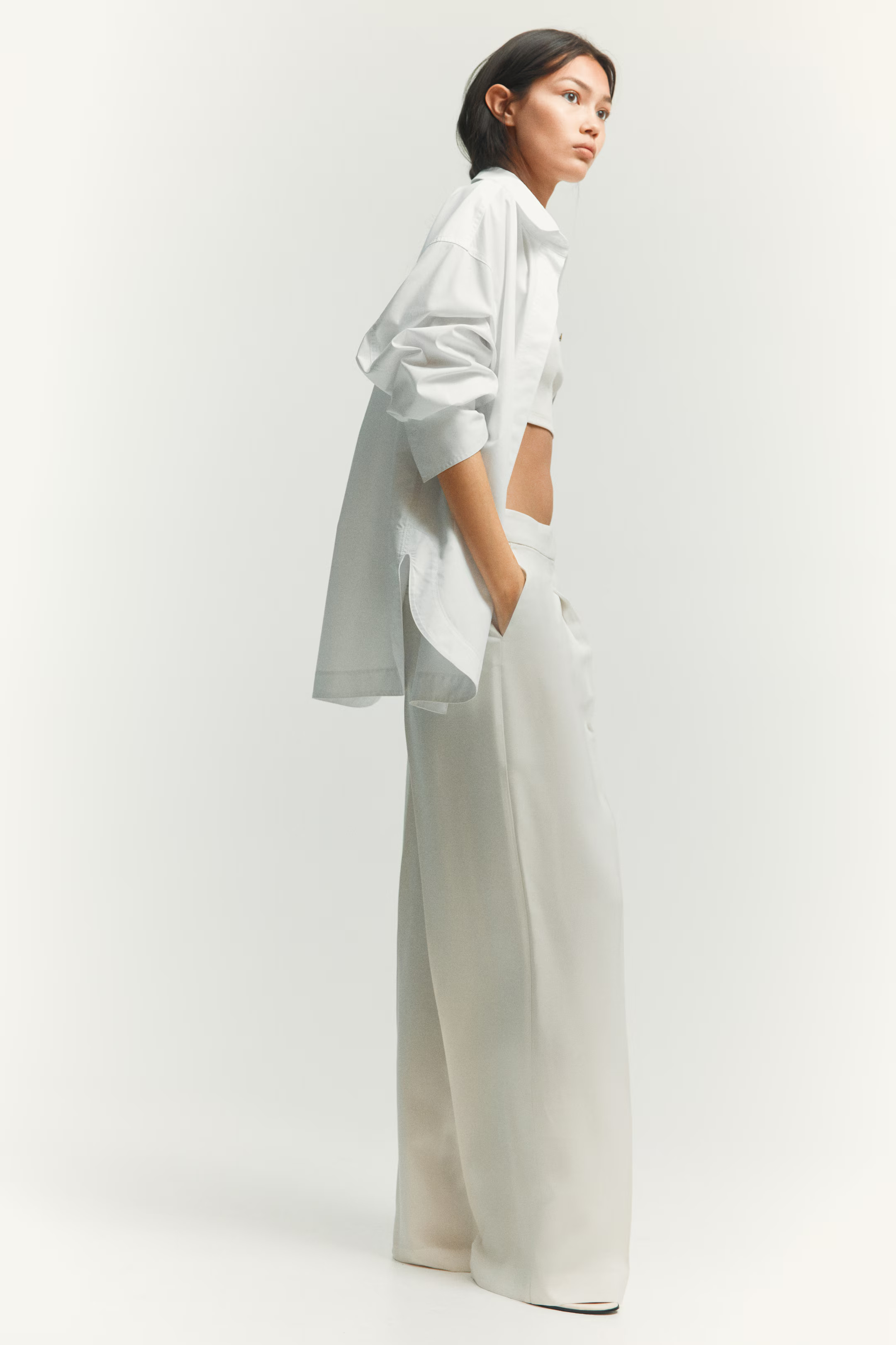 Wide trousers | H&M (UK, MY, IN, SG, PH, TW, HK)