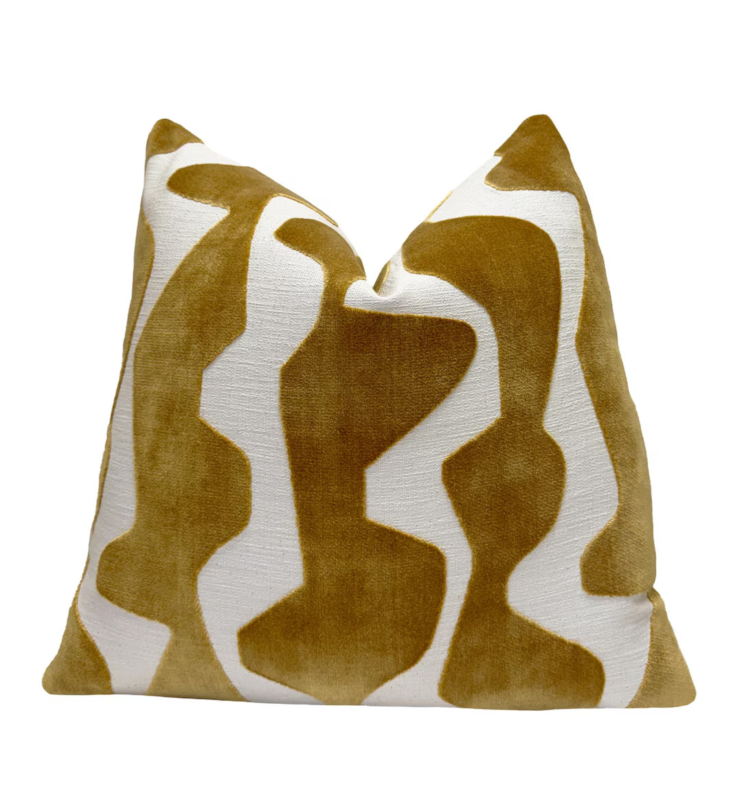 Gold Graphic Velvet Throw Pillow Cover: Cushion Cover, Modern Home Decor - Etsy | Etsy (US)
