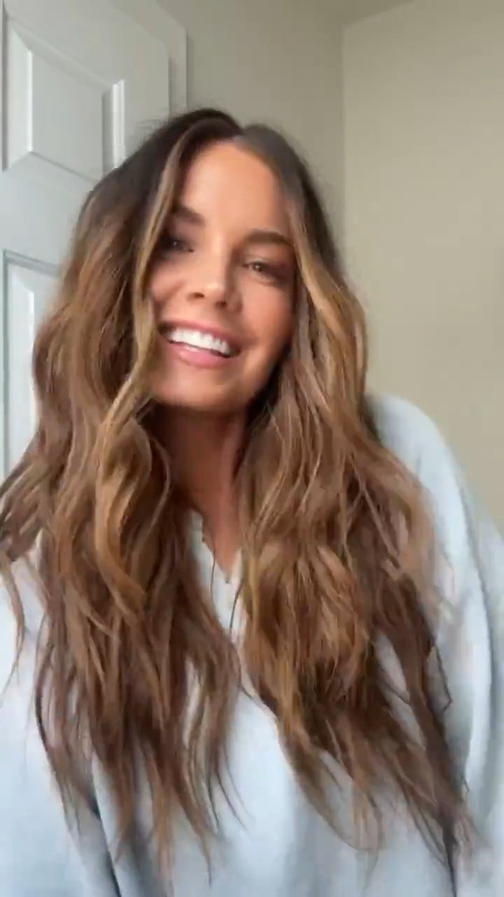 Products I use to get the perfect beach waves are linked below!!

labor day weekend, labor day weekend sales, Labor Day, Labor Day sale finds, sales, sale alert, sale finds, weekend sale, Britt Horton, California 




#LTKSaleAlert