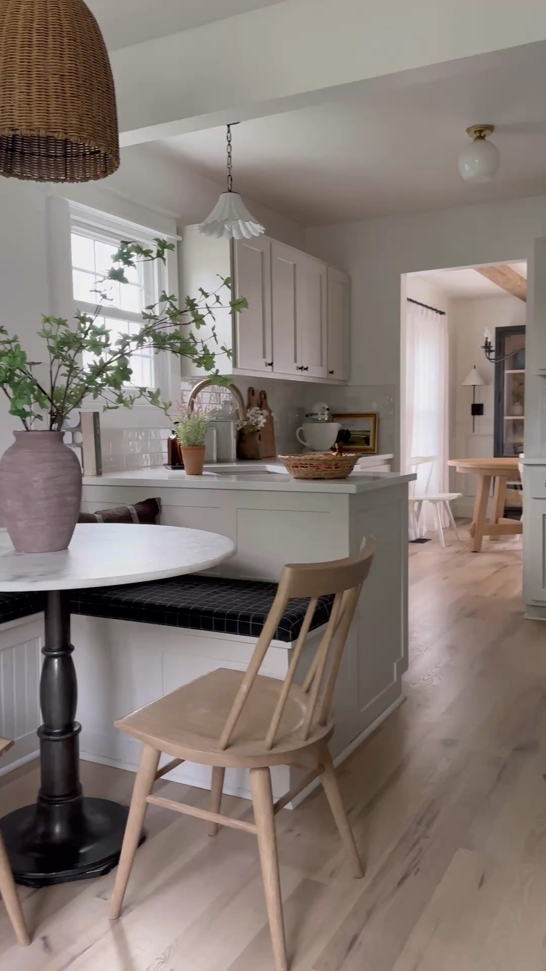 Kitchen decor, kitchen furniture, breakfast nook furniture, pottery barn, Lulu and Georgia, target home 

#LTKHome