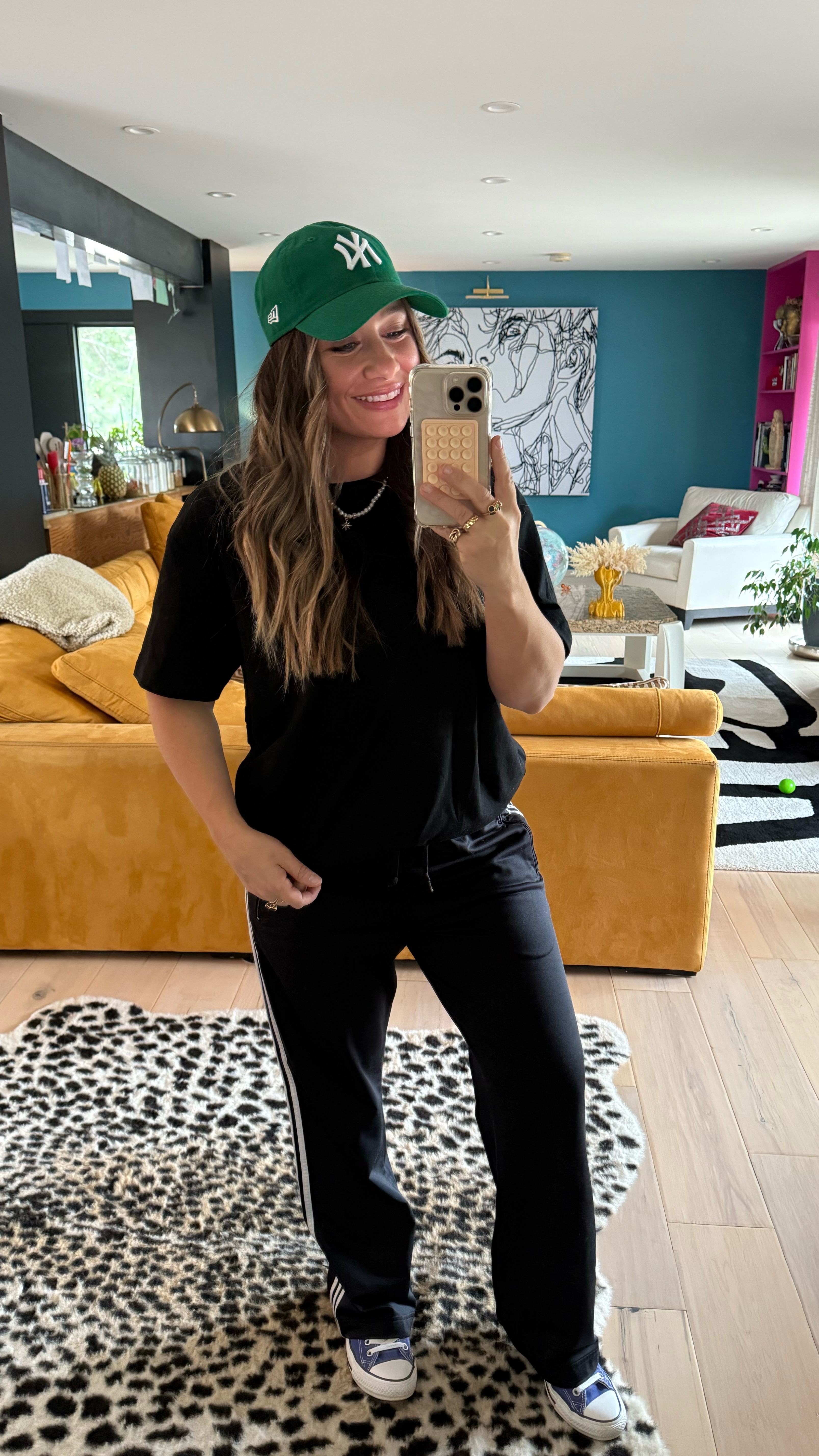 Just saw my oversized black t-shirt on sale for under $10! It’s soft and stretchy and there's multiple colors! I’m wearing a size medium for reference. 

#basics #neutrals #sale #basictee

#LTKSaleAlert #LTKActive #LTKFindsUnder50