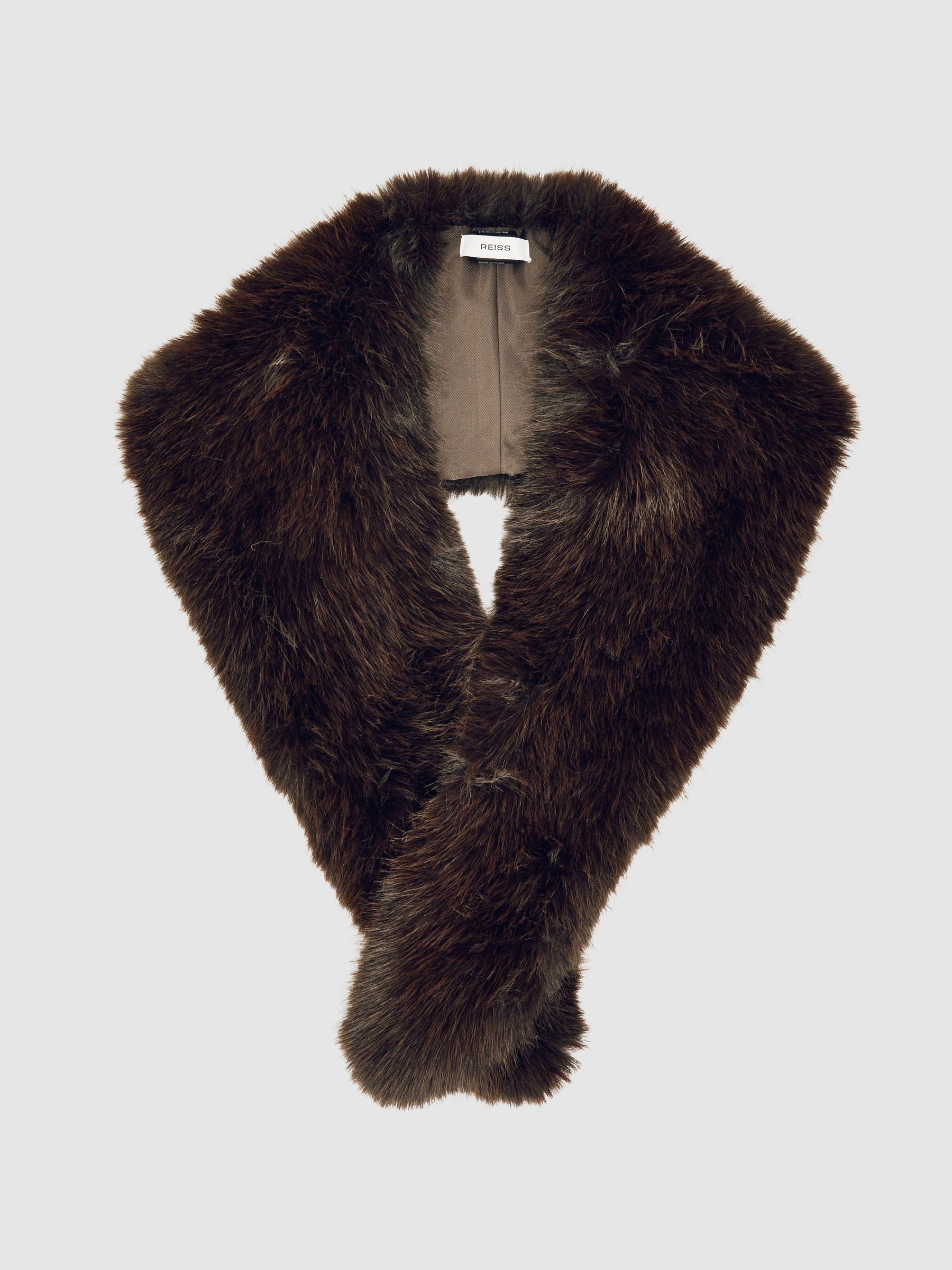 Faux-Fur Collar in Chocolate | Reiss DE