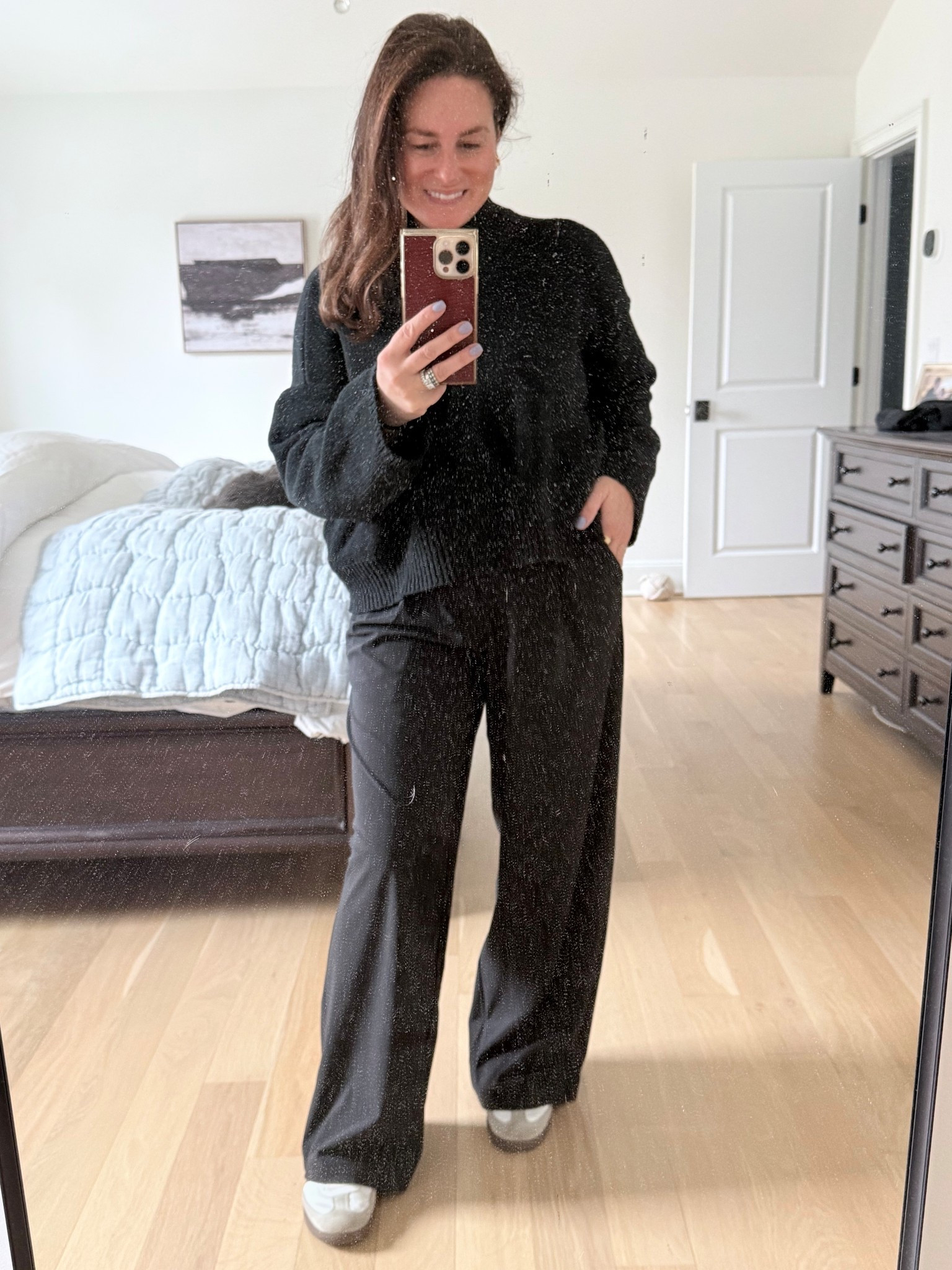 Obsessed with my new Athleta pants!! As comfy as sweats but a trouser material. 

PS don’t mind the dusty mirror 



#LTKWorkwear #LTKOver40 #LTKootd